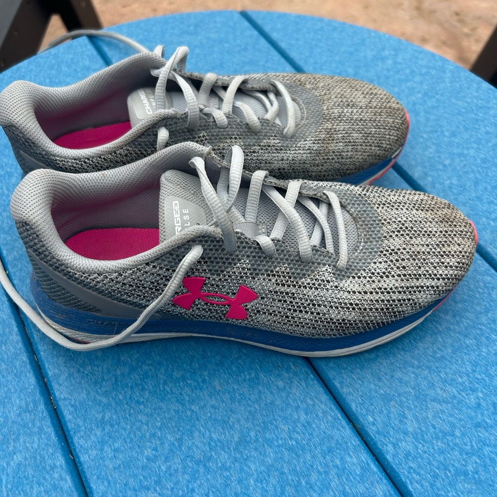Under Armour Women's Athletic Shoes in Gray and Pink